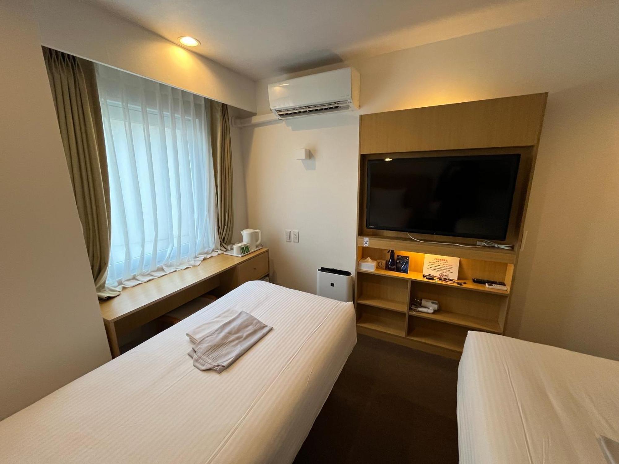 Hotel Passage 2 Aomori Bagian luar foto